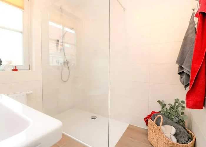 Oewern Diek App 11 * Wustrow (Fischland)